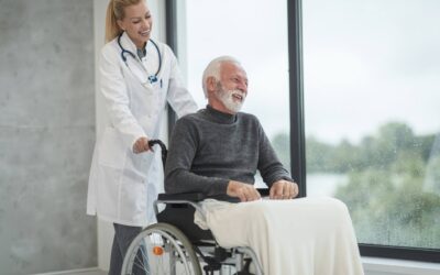 Jak wybrać wózek inwalidzki dla starszej osoby?